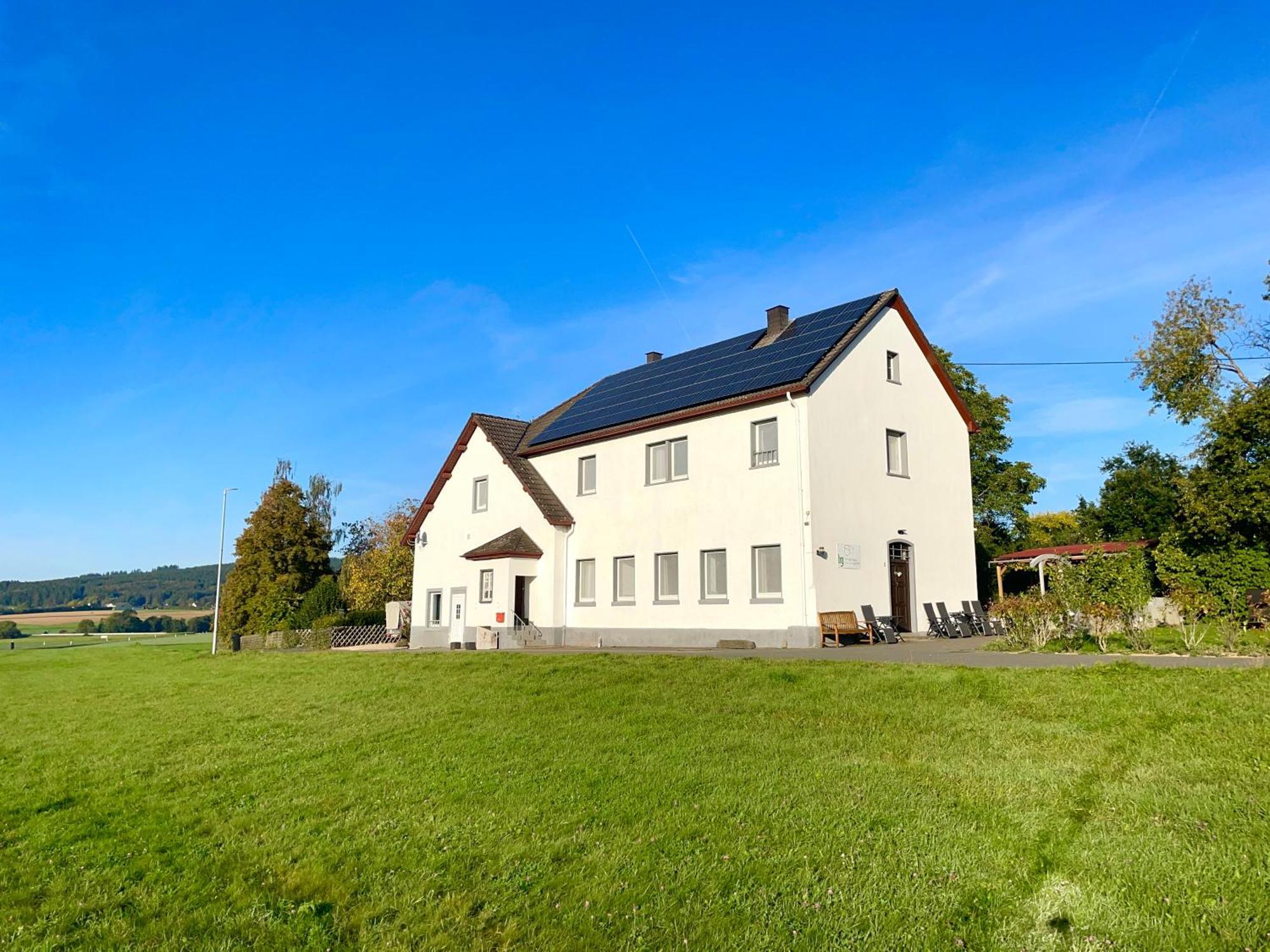 Ferienhaus Backesgarten Fuer 22 Personen Neichen Екстер'єр фото