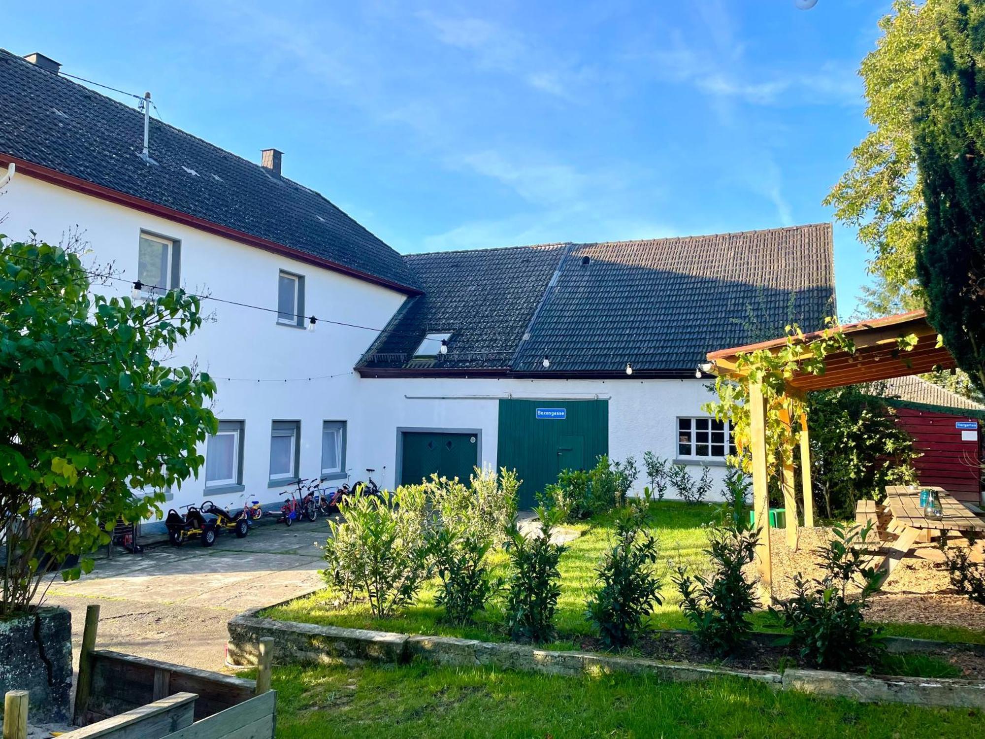 Ferienhaus Backesgarten Fuer 22 Personen Neichen Екстер'єр фото