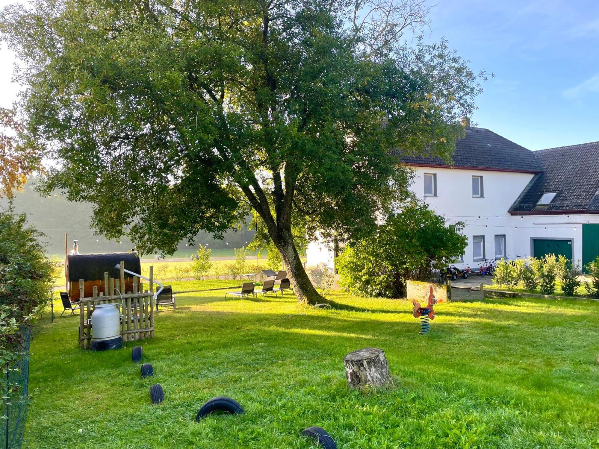 Ferienhaus Backesgarten Fuer 22 Personen Neichen Екстер'єр фото