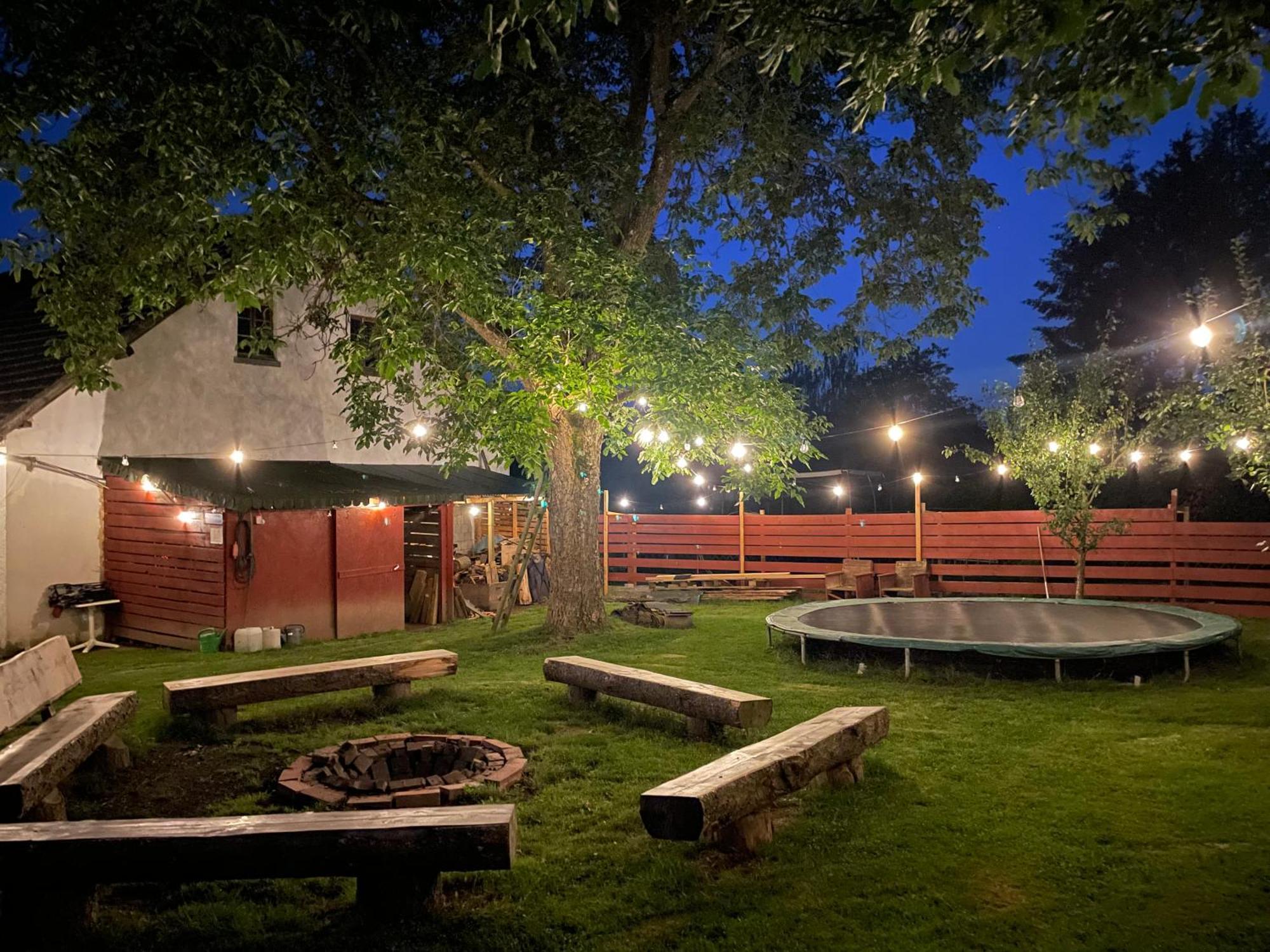 Ferienhaus Backesgarten Fuer 22 Personen Neichen Екстер'єр фото